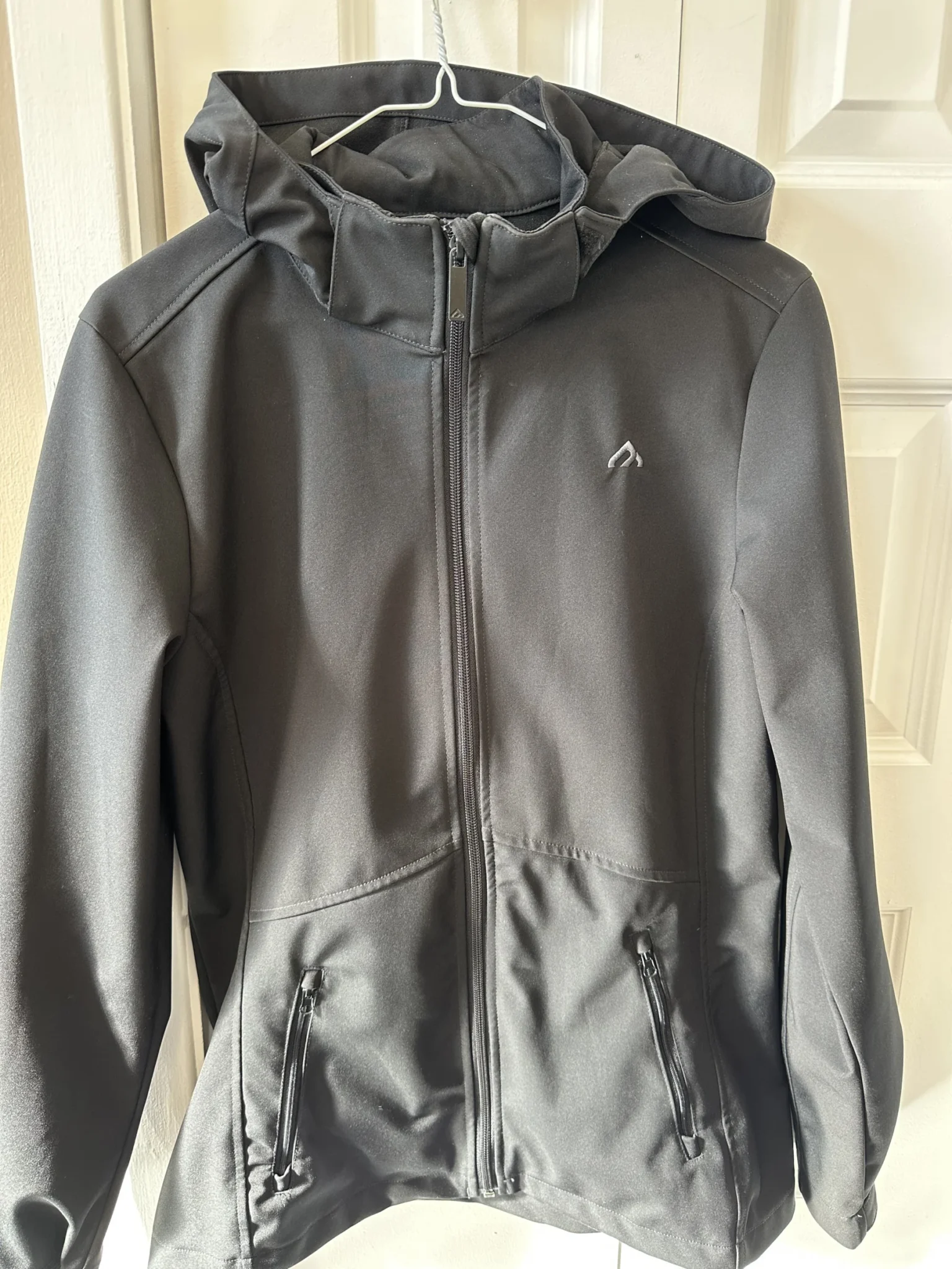 Featured image for Veste imperméable Black Mountain