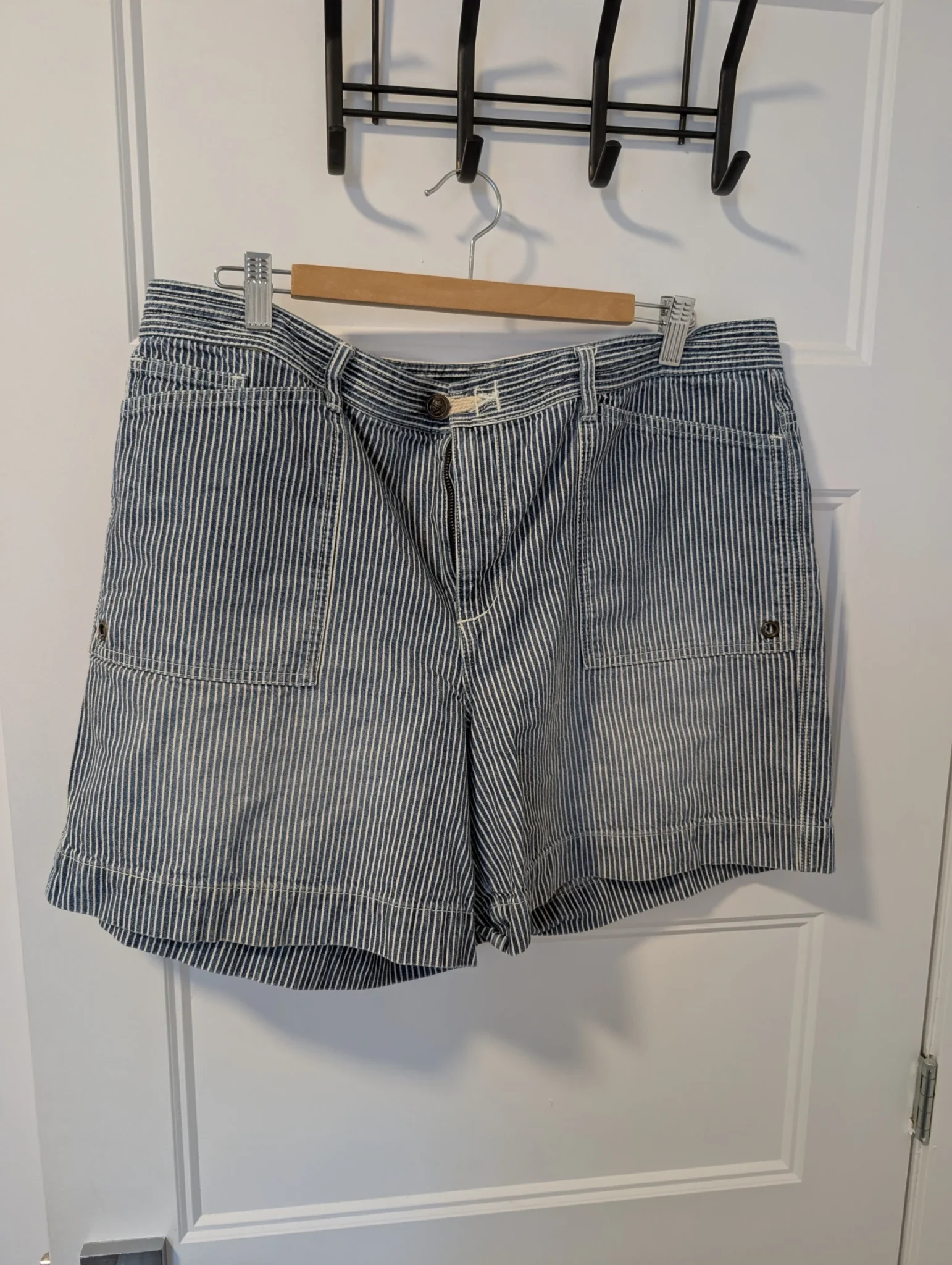 Featured image for Lauren Ralph lauren/Short Ligné Sz 16