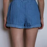 Thumbnail for Short femme