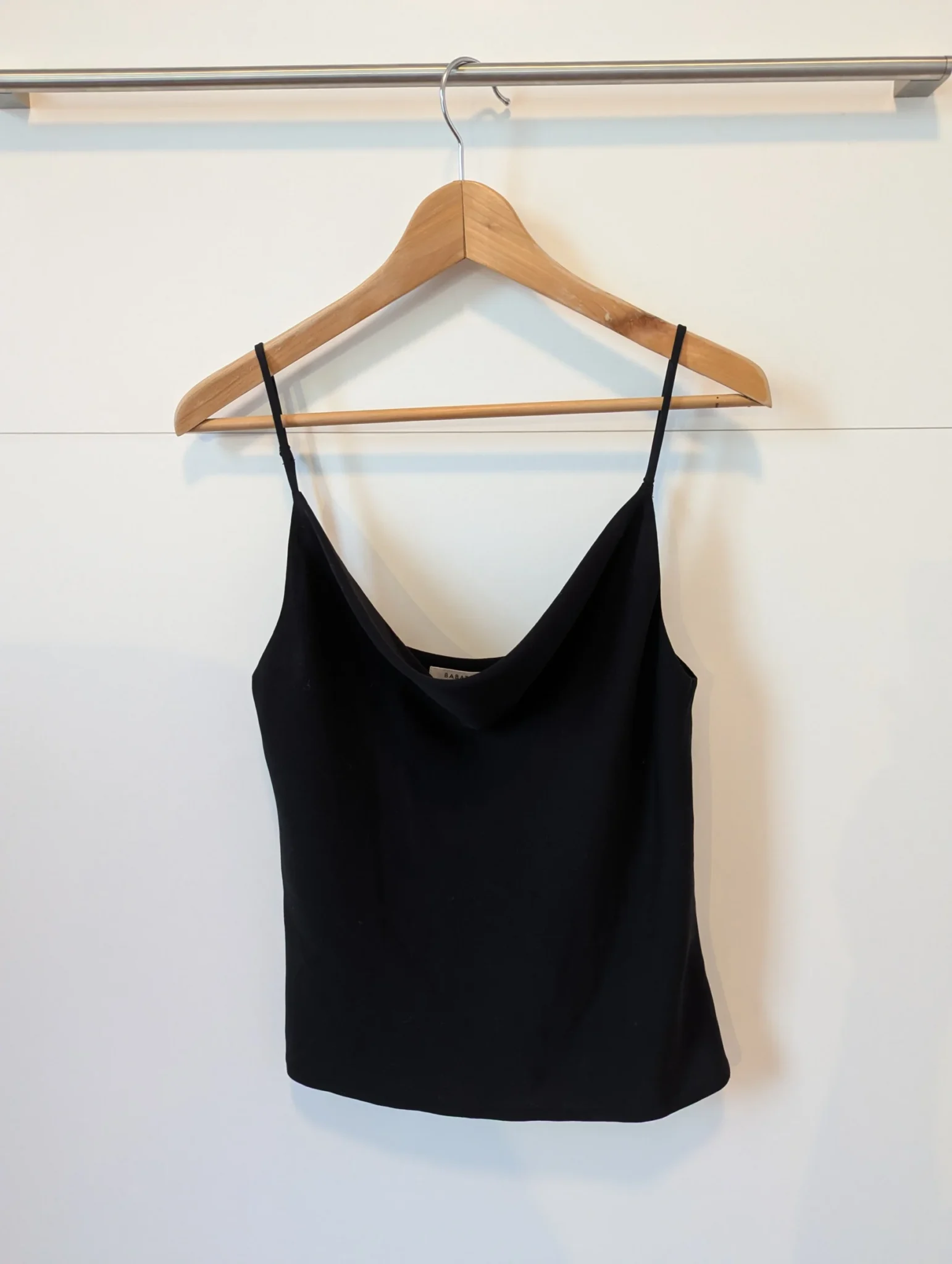 Featured image for Camisole noire Babaton, small