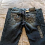 Thumbnail for Jeans