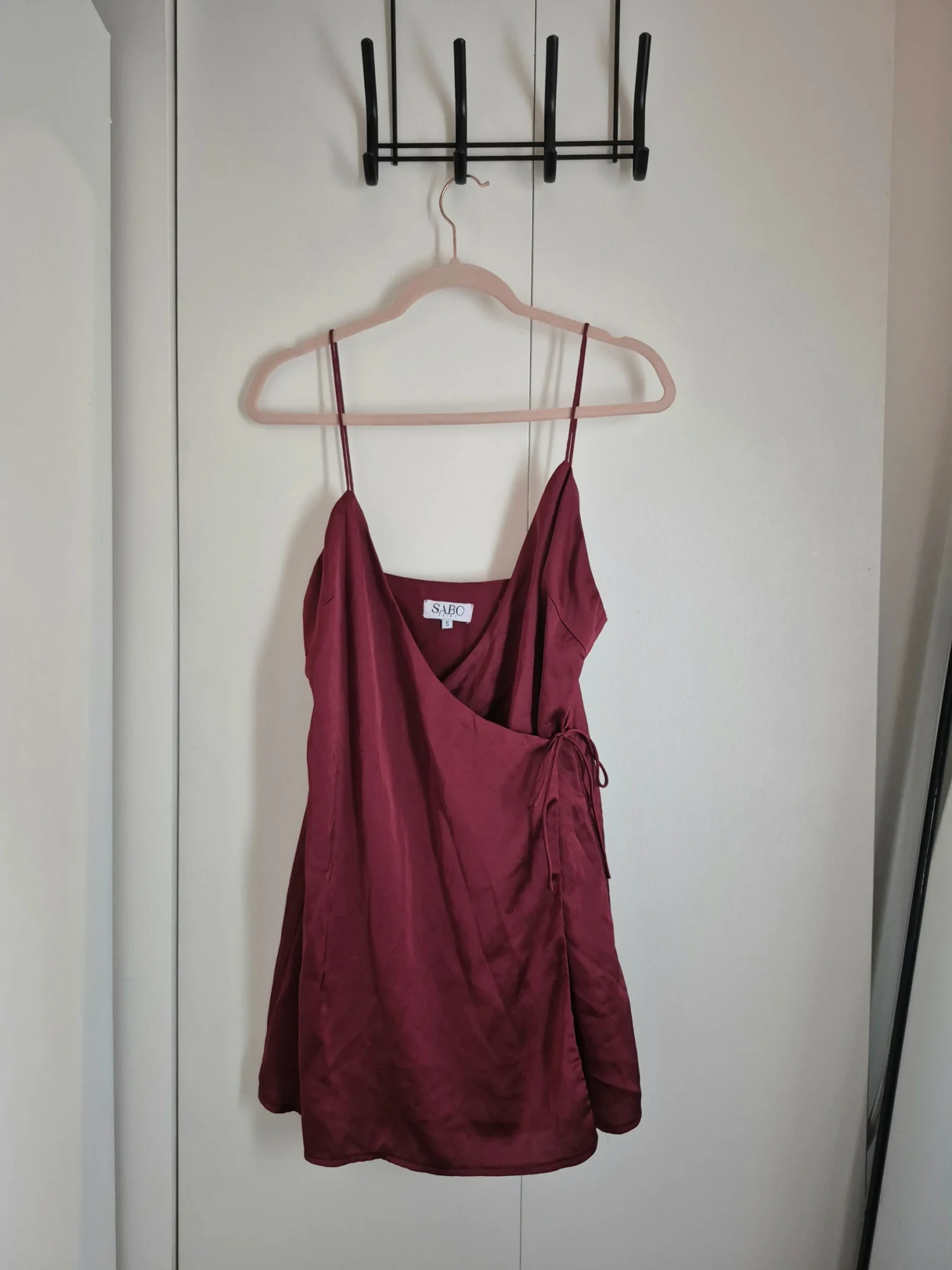 Featured image for Robe rouge Small