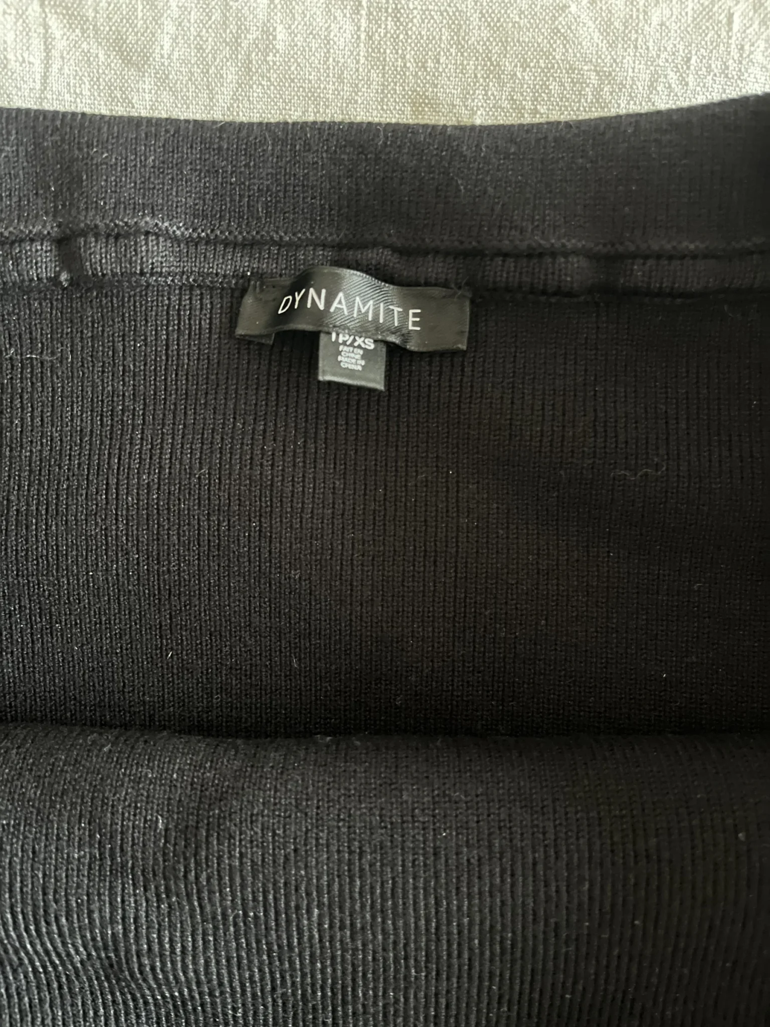 Image for Chandail off shoulder Dynamite