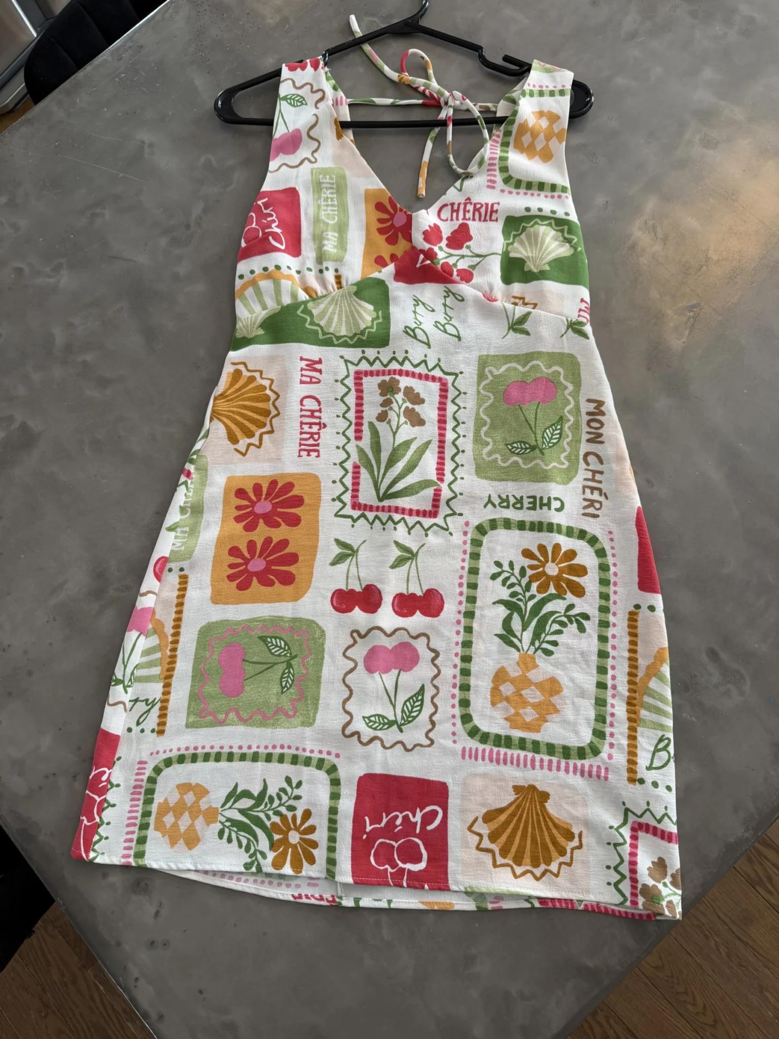 Featured image for Monteau "mon chéri" medium dress