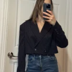 Thumbnail for Blazer court rayé marine