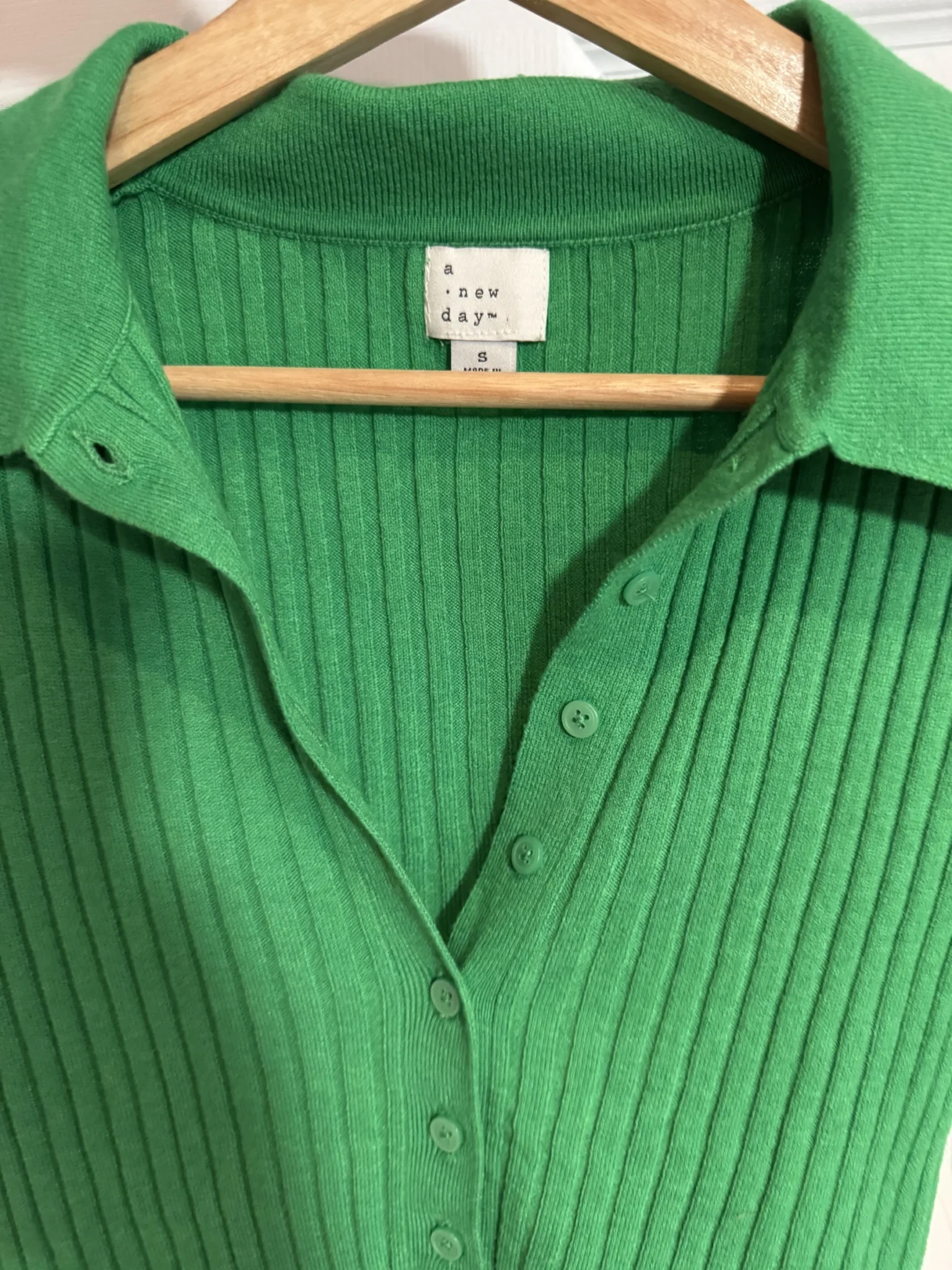 Image for Haut vert côtelé