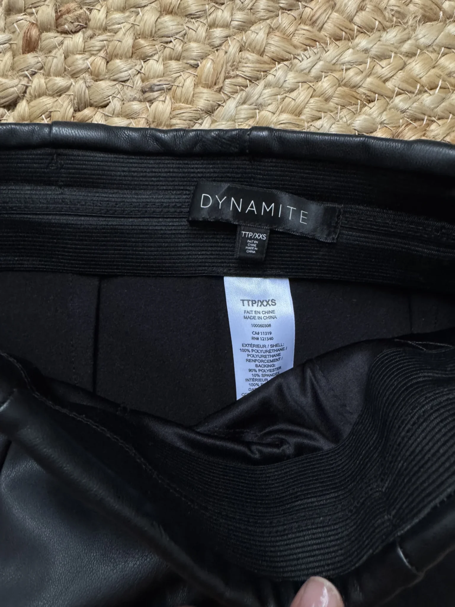 Image for Jupe noire cuir vegan taille haute