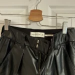 Thumbnail for Short Abercrombie noir cuir