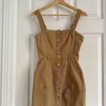 Featured thumbnail for Robe HM beige boutonnée taille ajustée