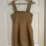 Thumbnail for Robe HM beige boutonnée taille ajustée