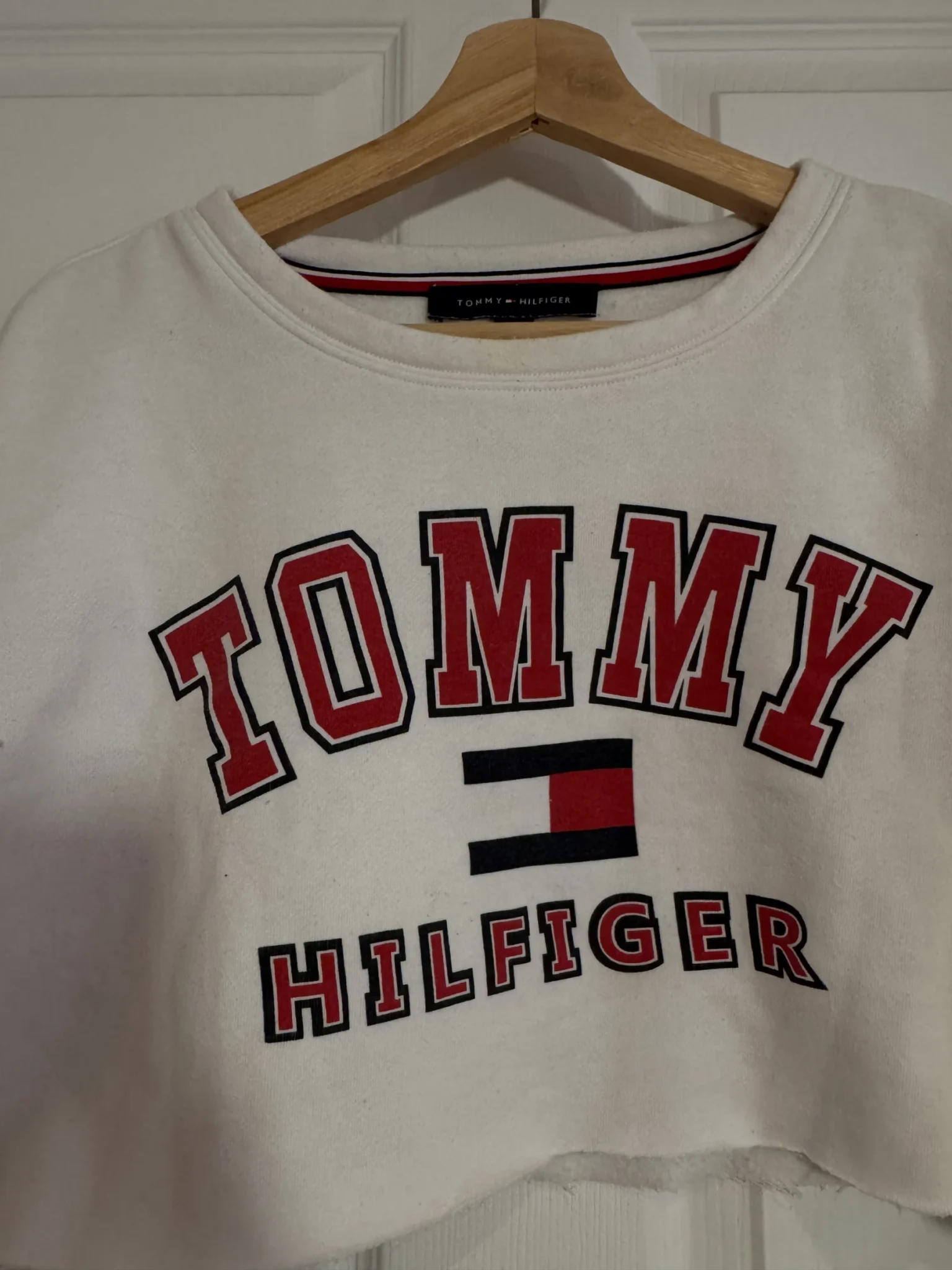 Featured image for Pull Crop top Tommy Hilfiger