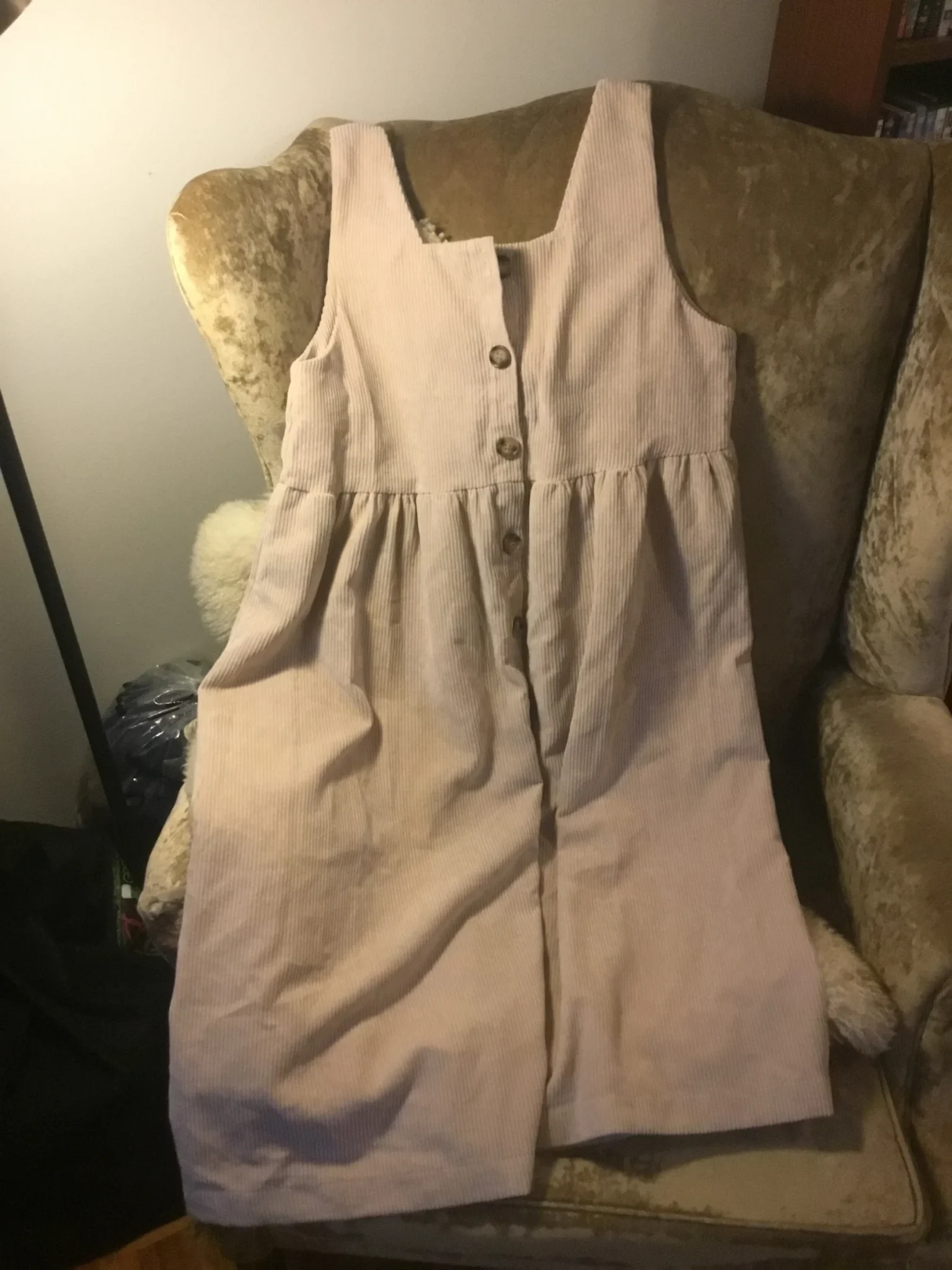 Featured image for Robe corduroy stylée :)