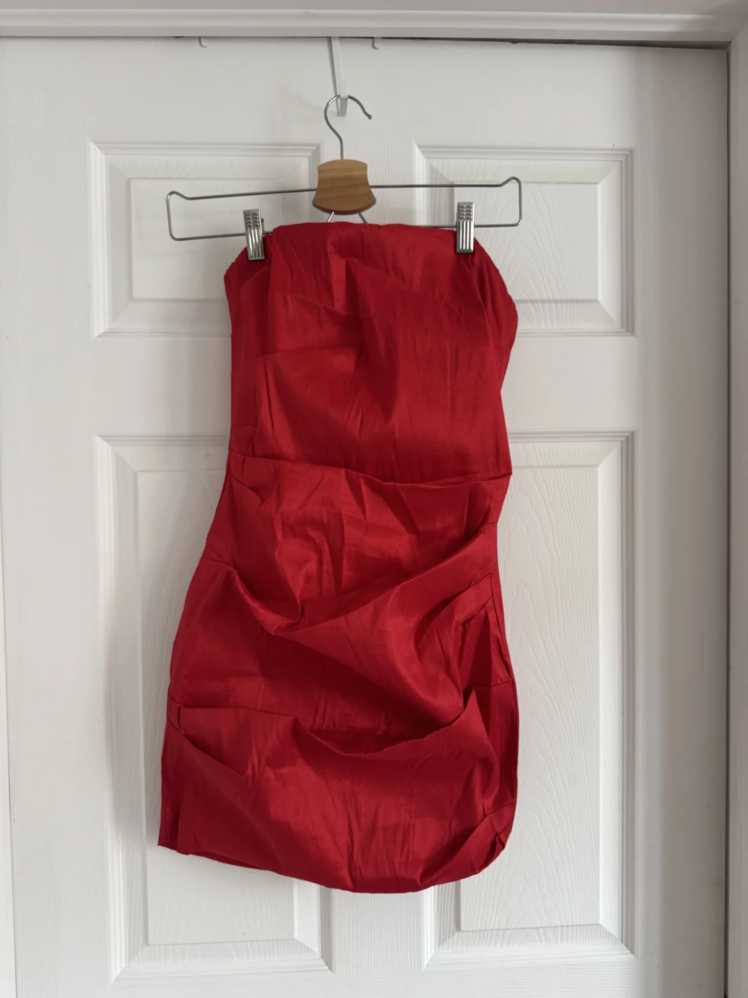 Image for Robe satin rouge bustier avec nœud amovible