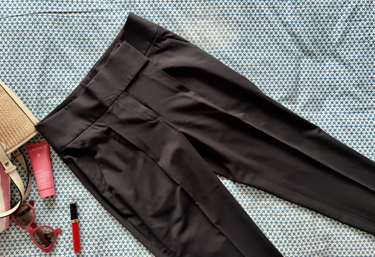 Image for Theory sleeveless dinner jacket