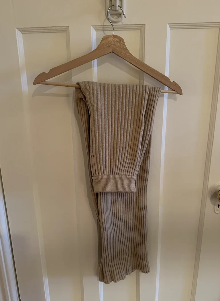 Image for Chandail Col Roulé et Pantalon Ribbed Combo (Oak and Fort)