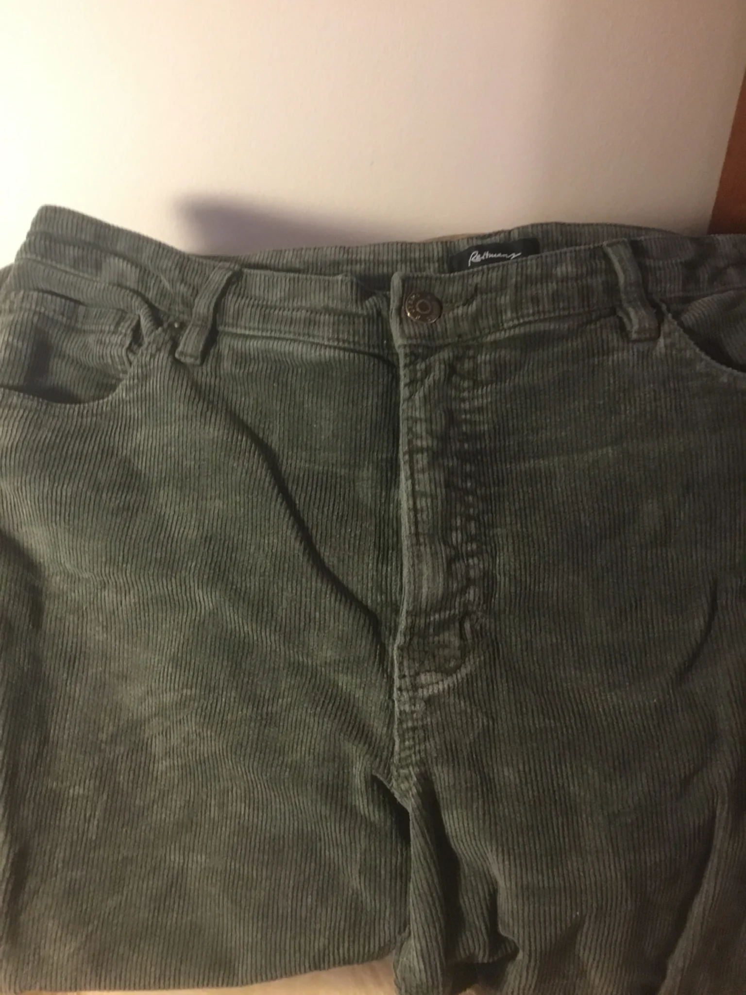 Featured image for Pantalon coupe jeans corduRoy gris 14-16 ans