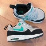 Thumbnail for Baskets Nike enfant pointure 4,5