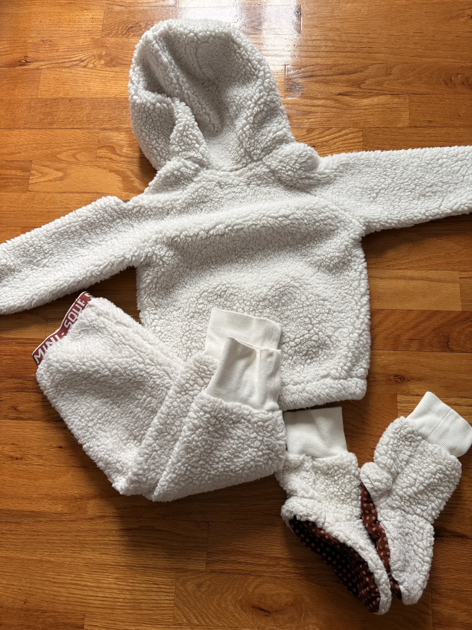 Image for Ensemble Sherpa comme neuf 2-3 ans Souris mini
