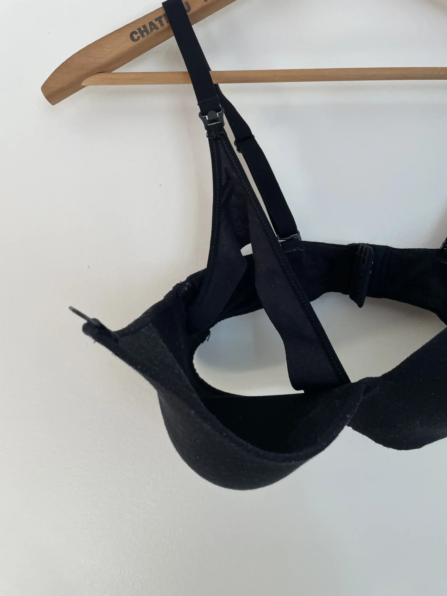 Image for Brassière d’allaitement noire | 36 DD
