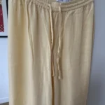 Featured thumbnail for Beautiful pale yellow linen trousers