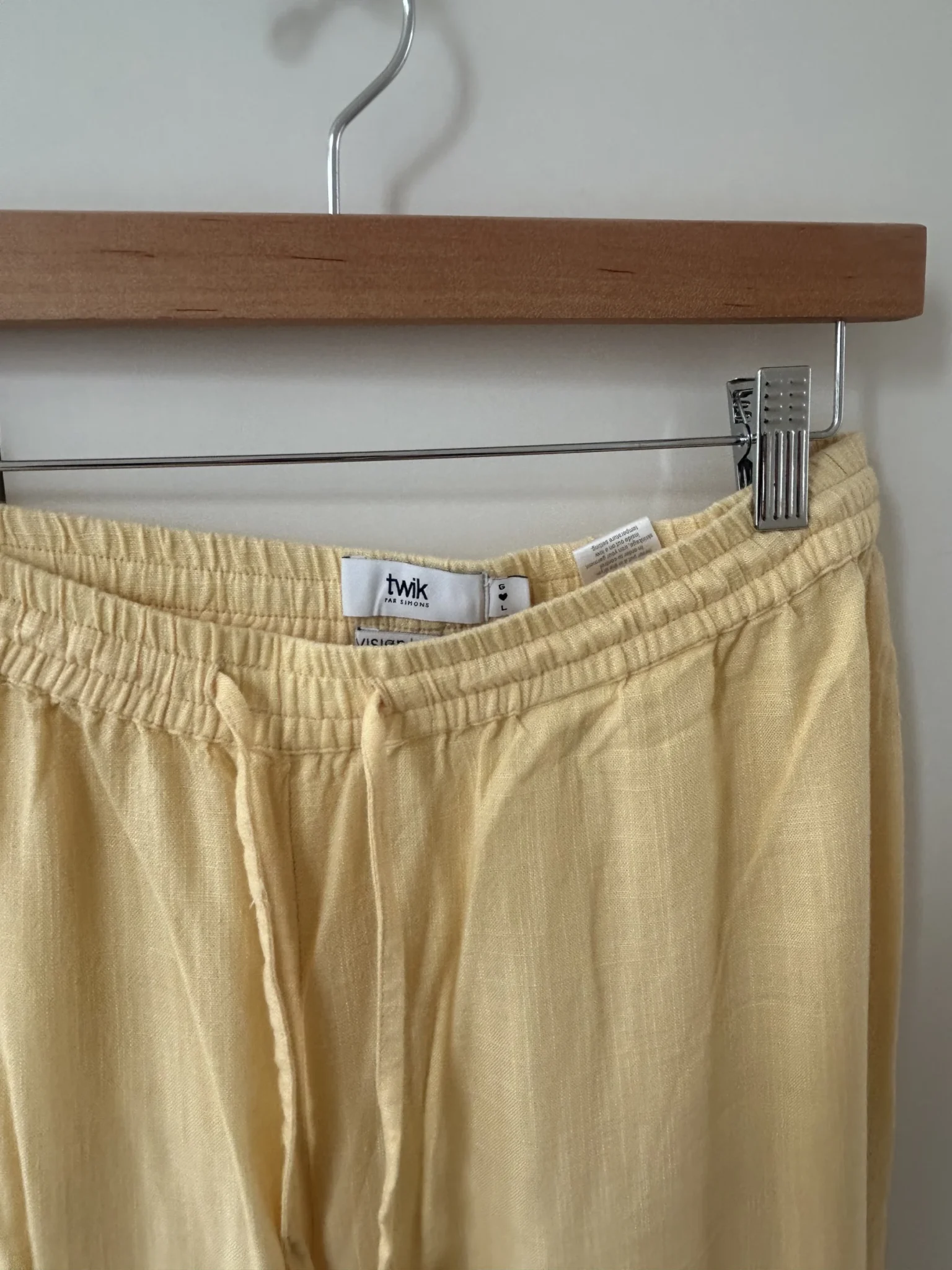 Image for Beautiful pale yellow linen trousers