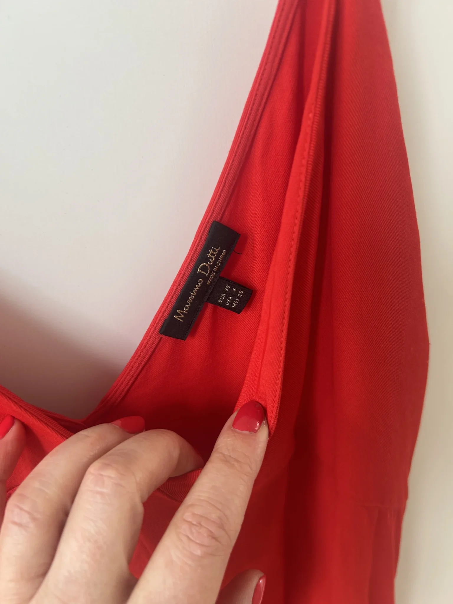 Image for Beautiful bright red dress