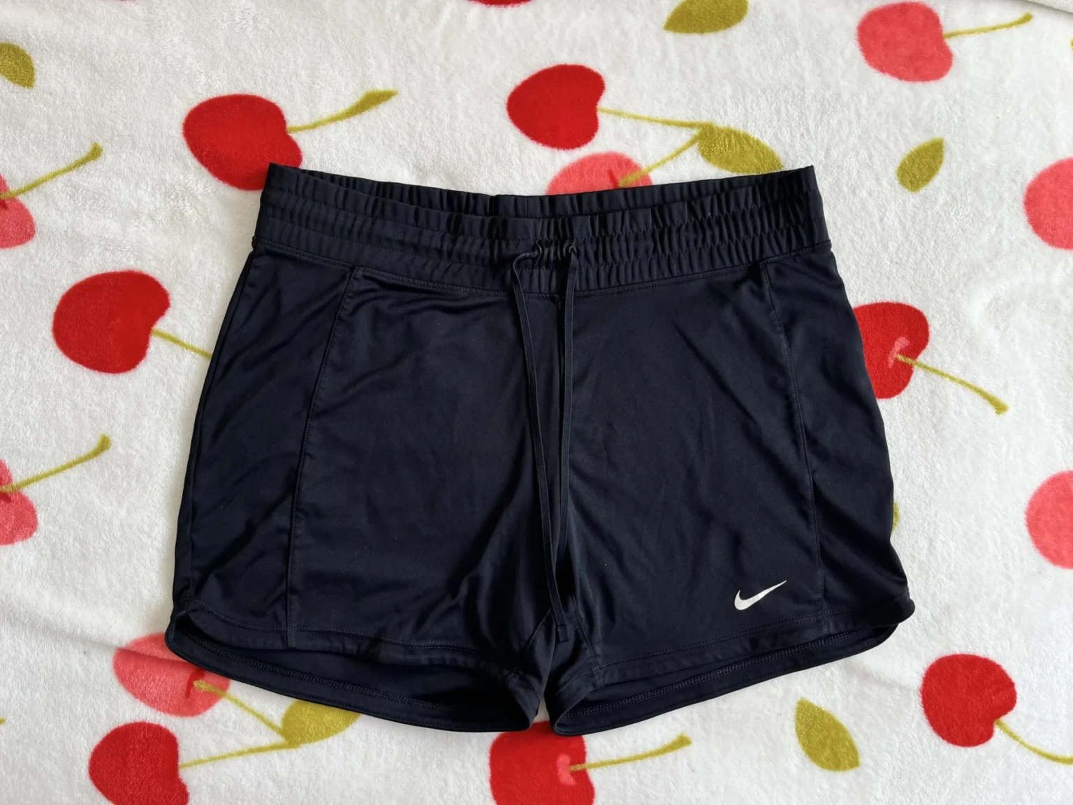 Image for *Package* 2 Nike sports shorts