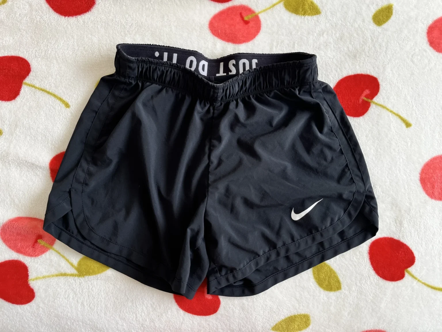 Image for *Package* 2 Nike sports shorts