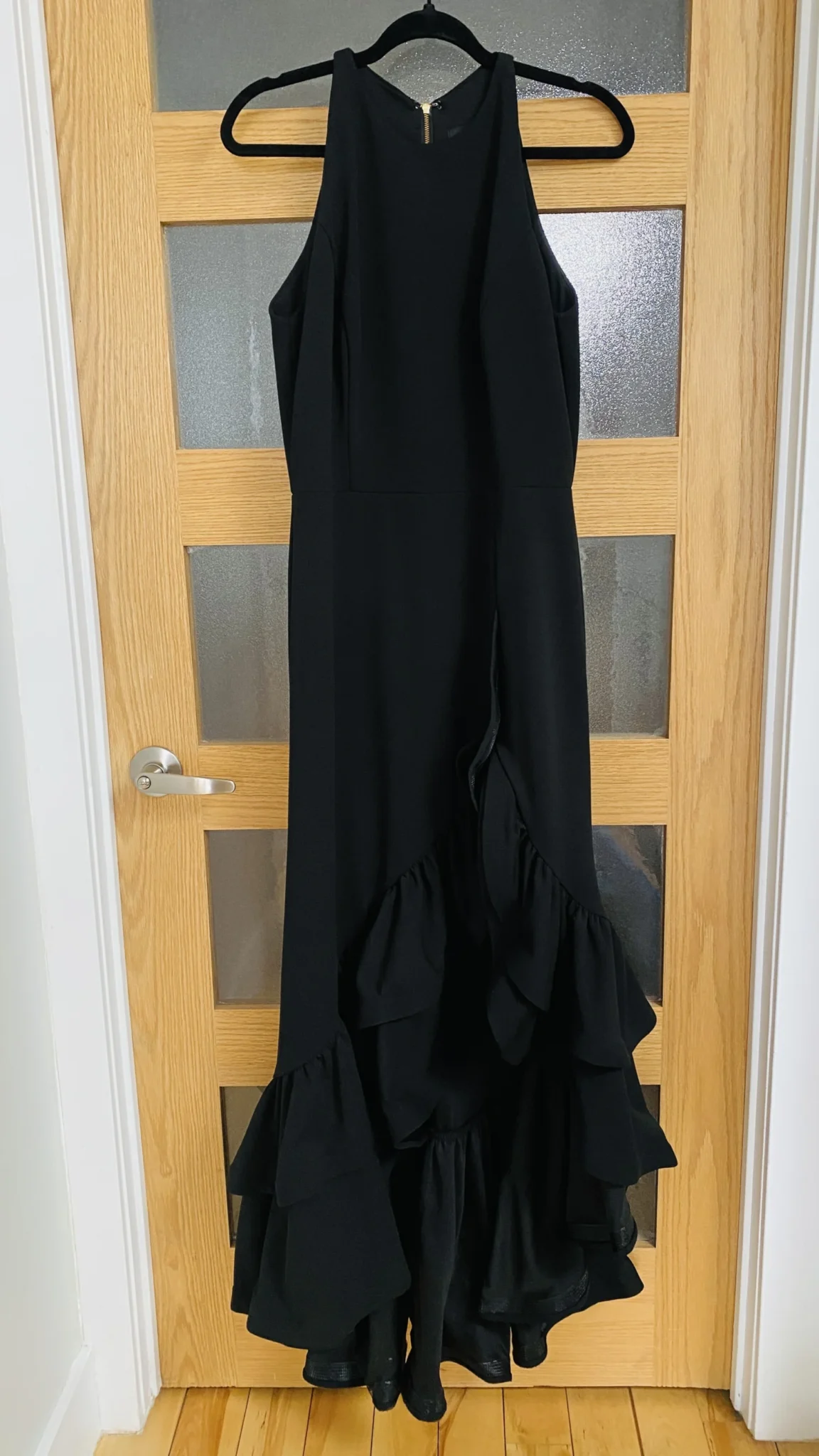 Featured image for Robe de soirée/bal/gala Betsy Adam  - Taille 14 🖤