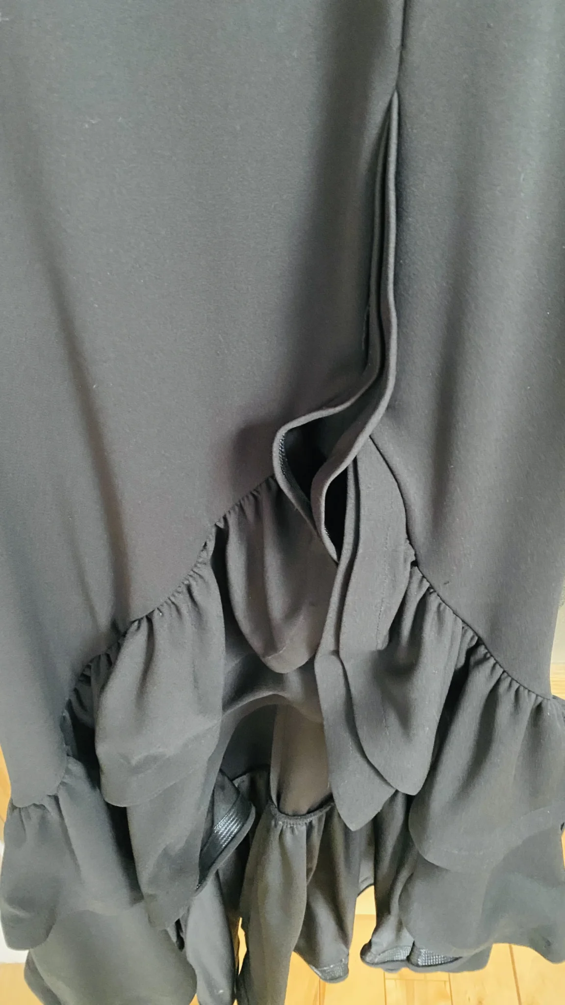 Image for Robe de soirée/bal/gala Betsy Adam  - Taille 14 🖤