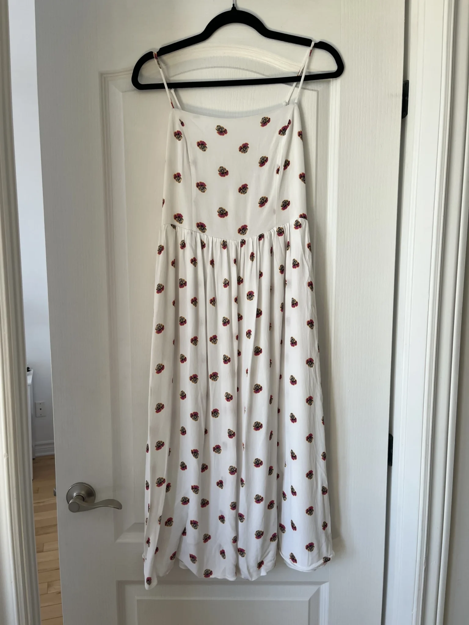 Featured image for Size 6 white floral Babaton dress