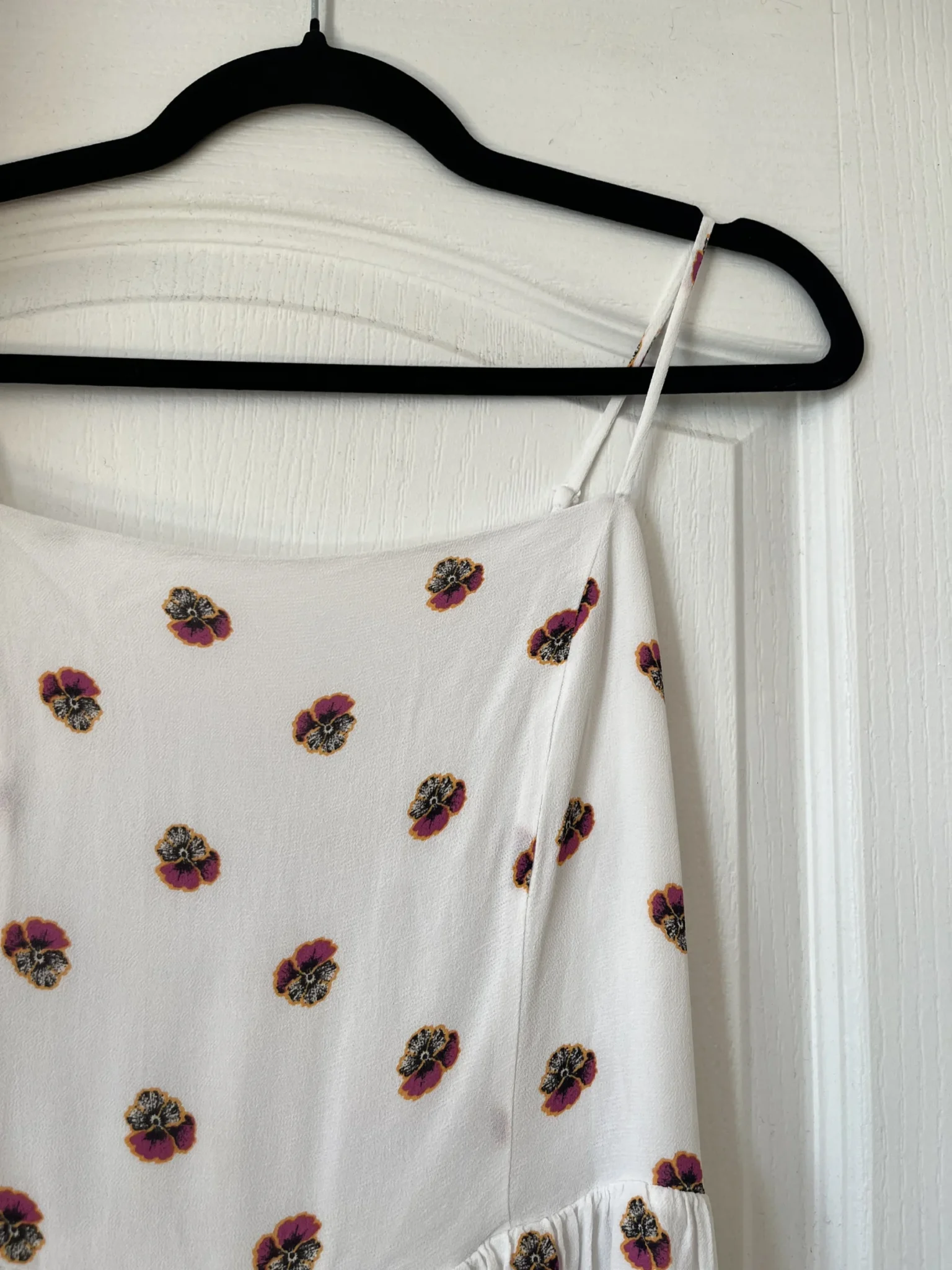 Image for Size 6 white floral Babaton dress