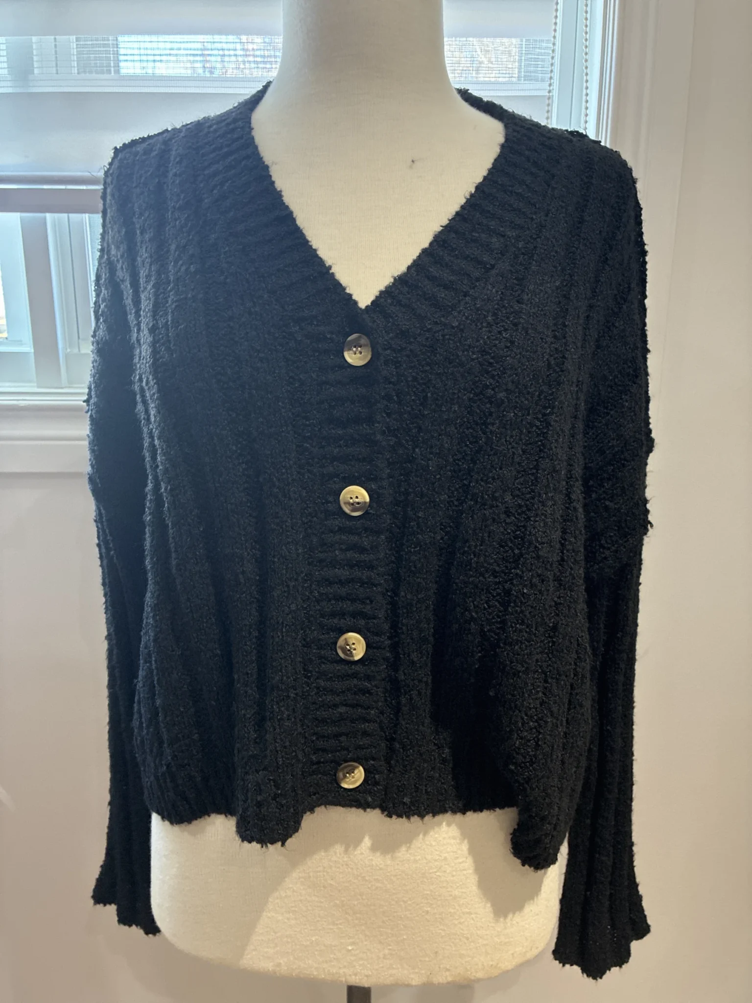 Featured image for Petit cardigan