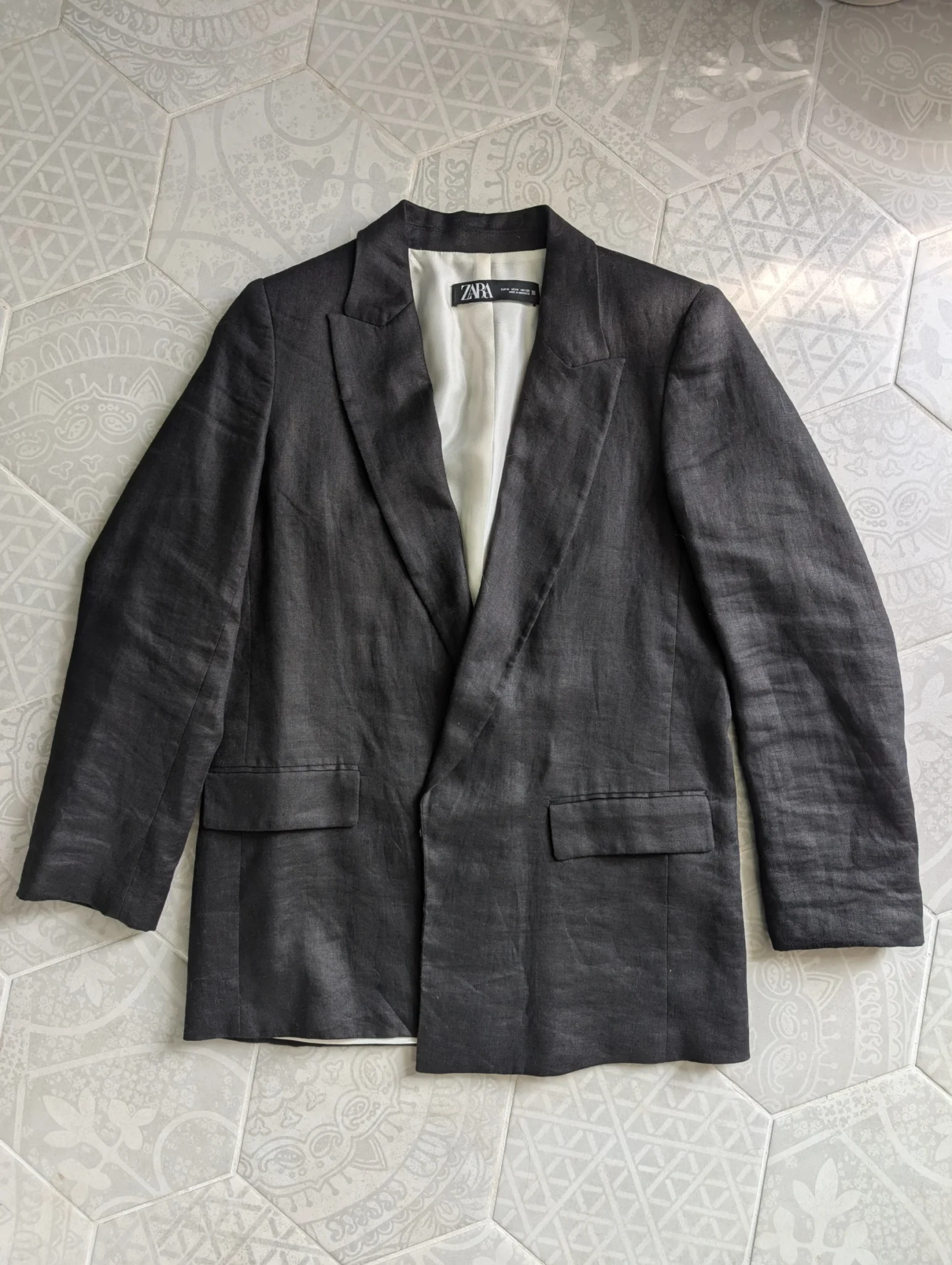 Featured image for Veston Zara