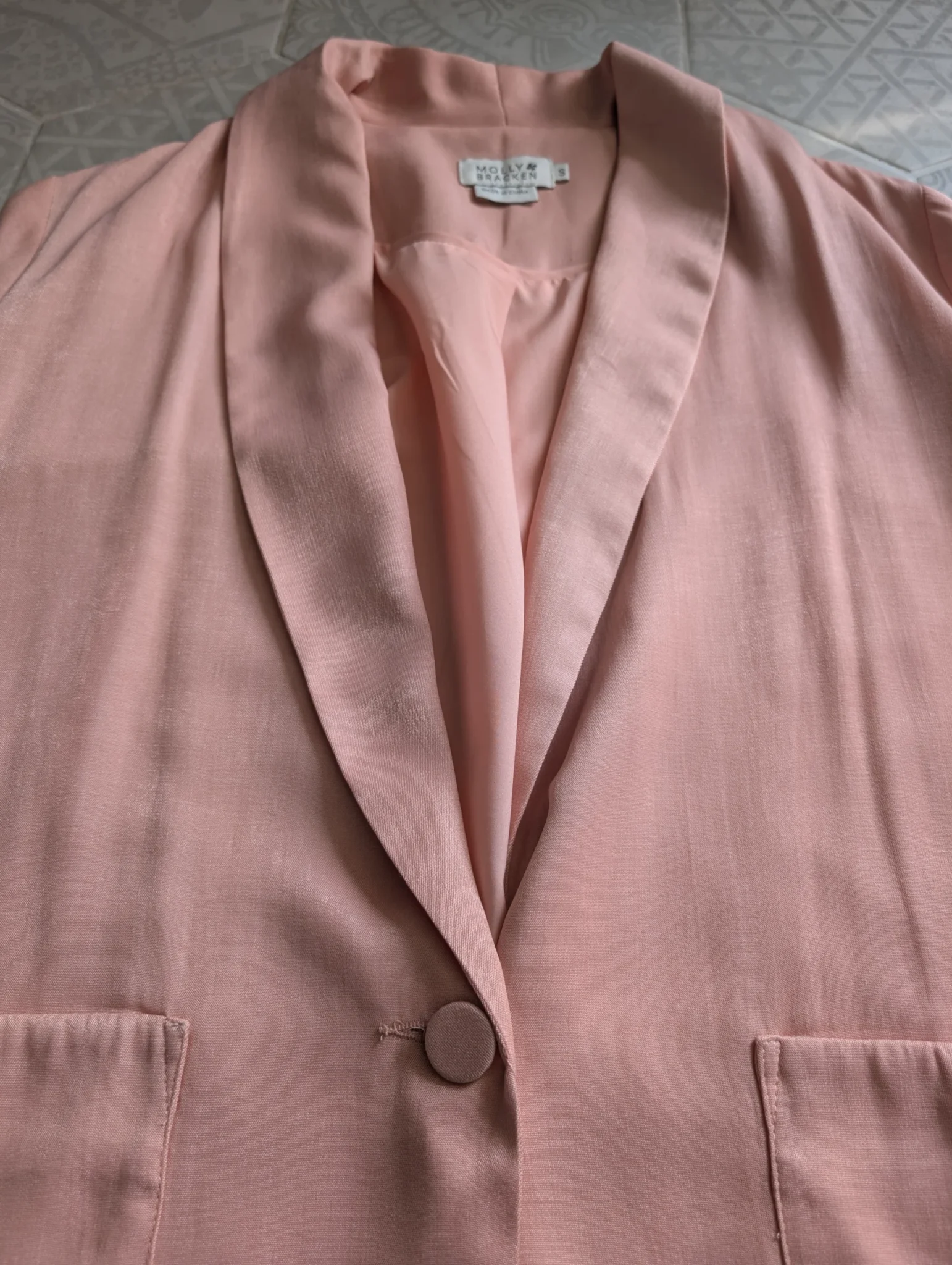 Image for Veston Molly Bracken
