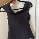 Thumbnail for Babaton black contour top size L