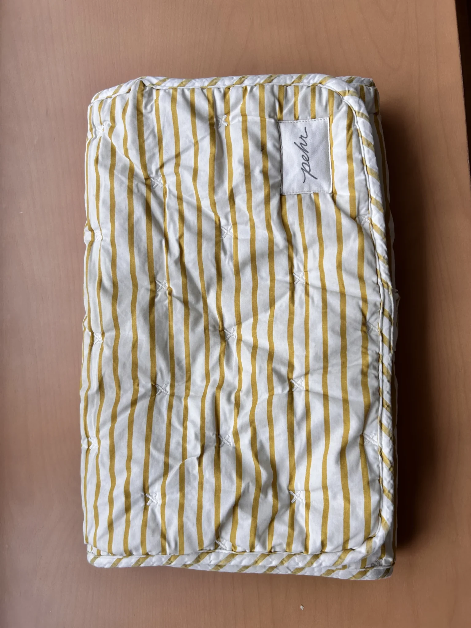 Featured image for Tapis à langer - Pehr