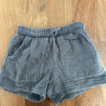 Featured thumbnail for Bermuda shorts, Zara, 2T
