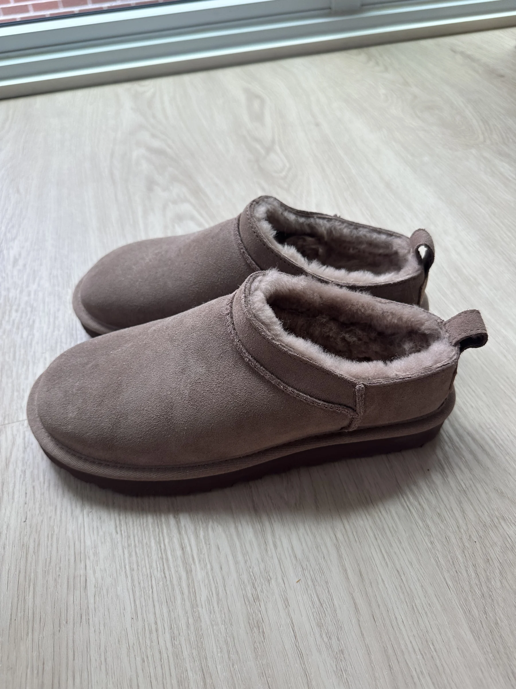 Ugg Classic Micro 6 UGG seconde main