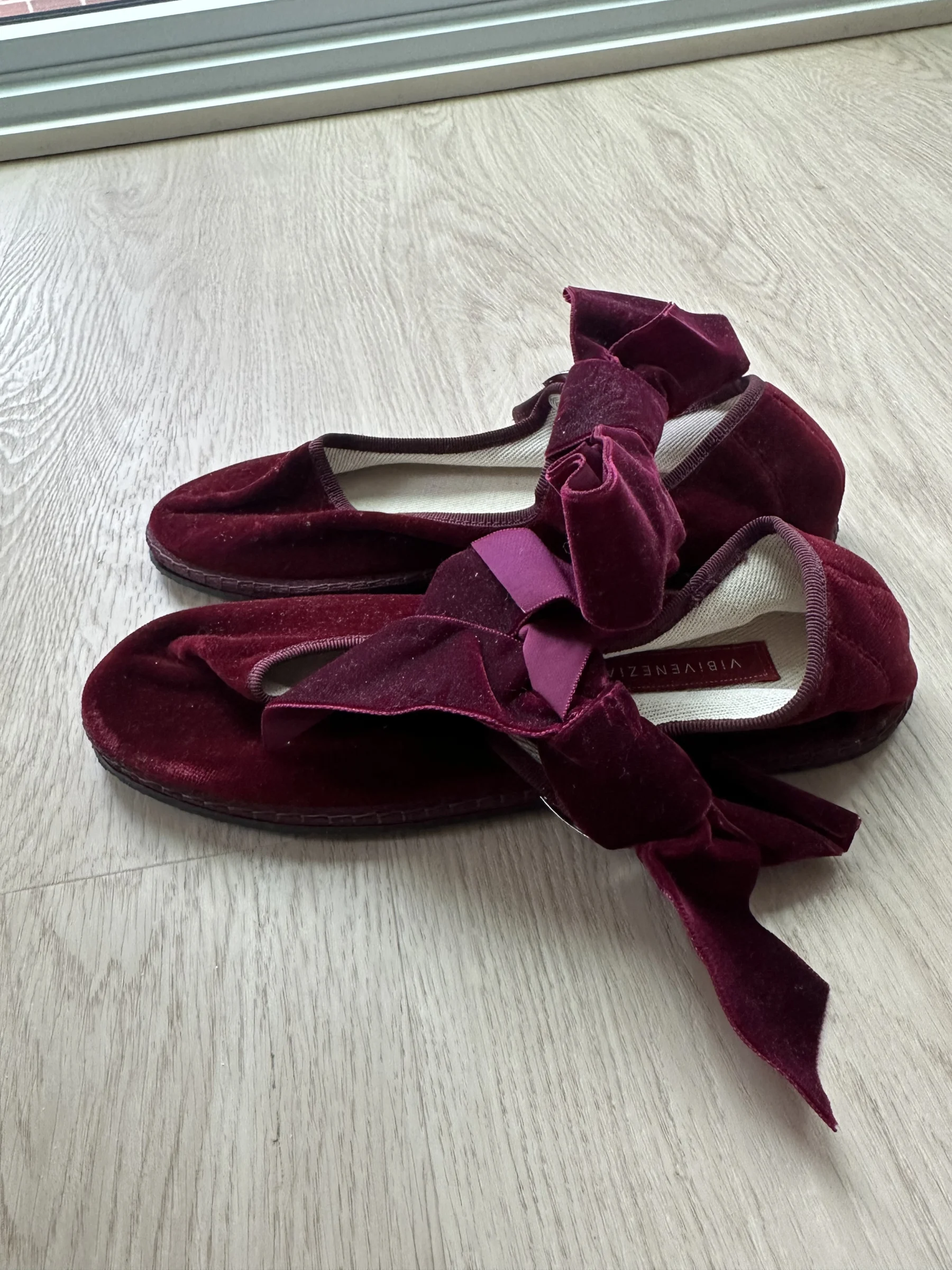 Vibi Venezia Cotton Bow Ballerina Flats 37 *Autre seconde main
