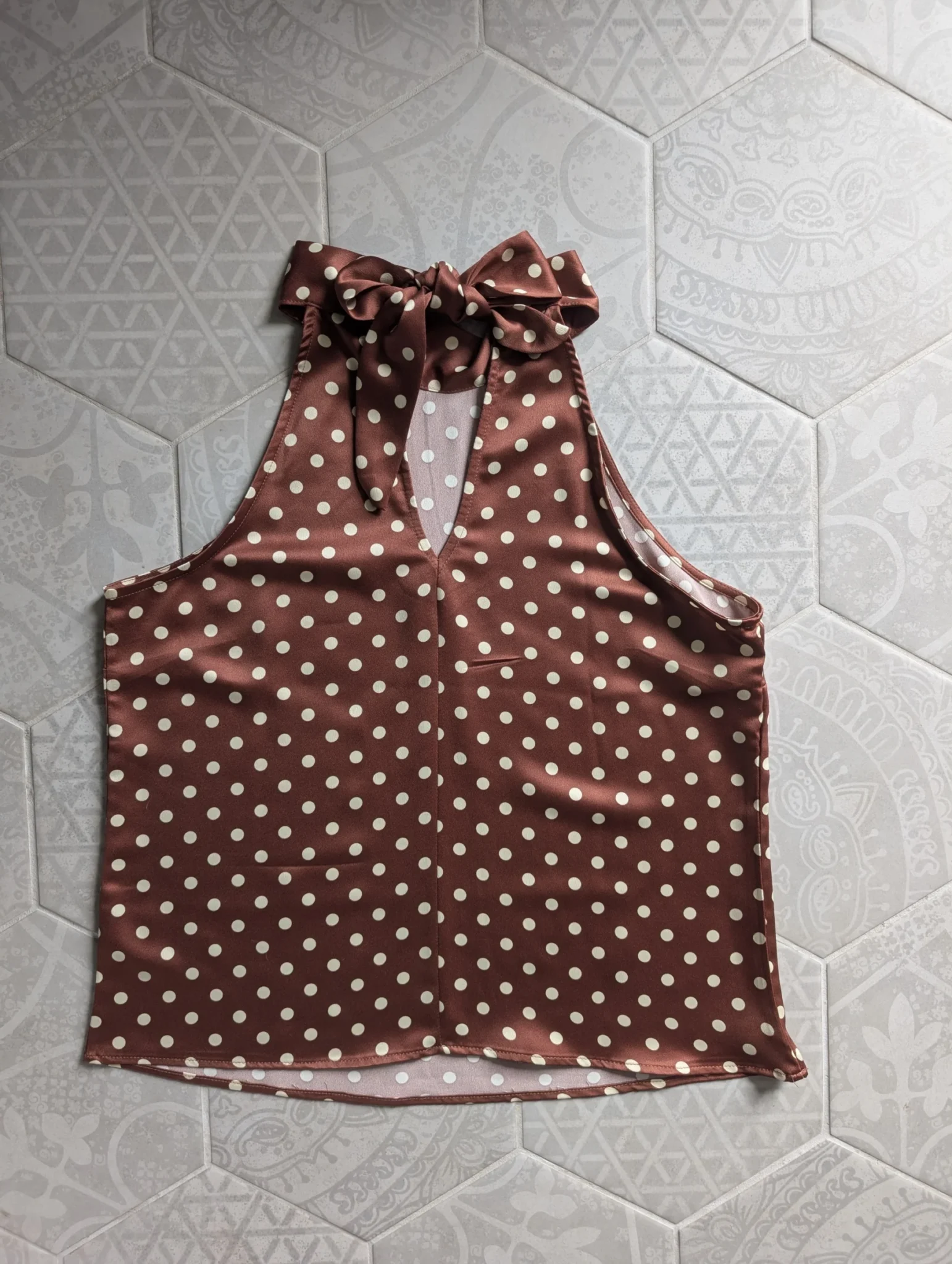Image for Blouse sans manches AKA