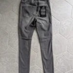 Thumbnail for Jeans Noisy May