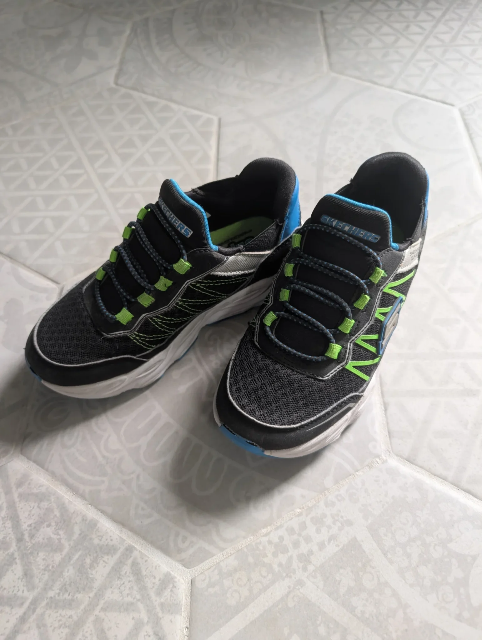 Featured image for Espadrilles Skechers