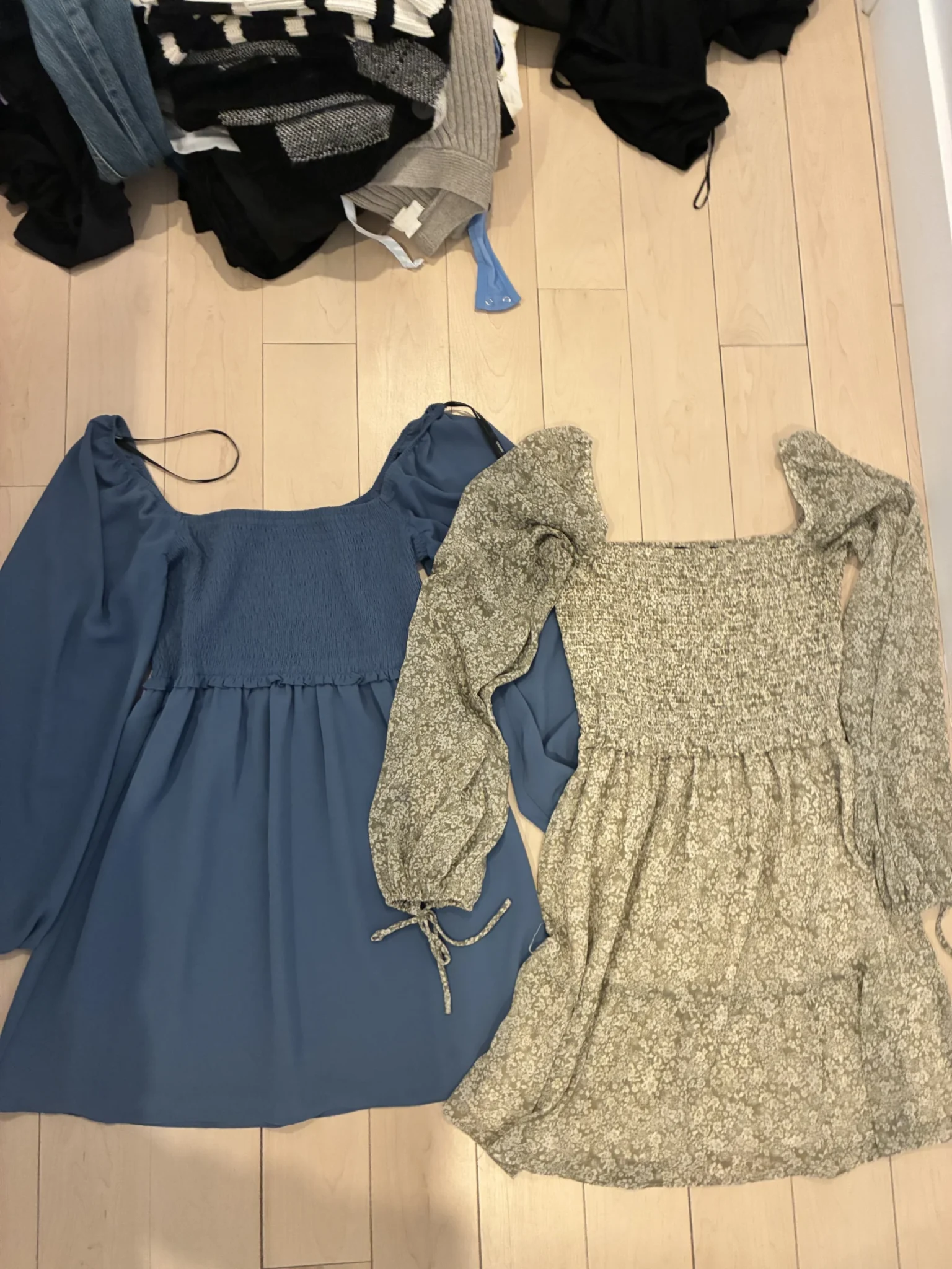 Image for Long sleeve dress