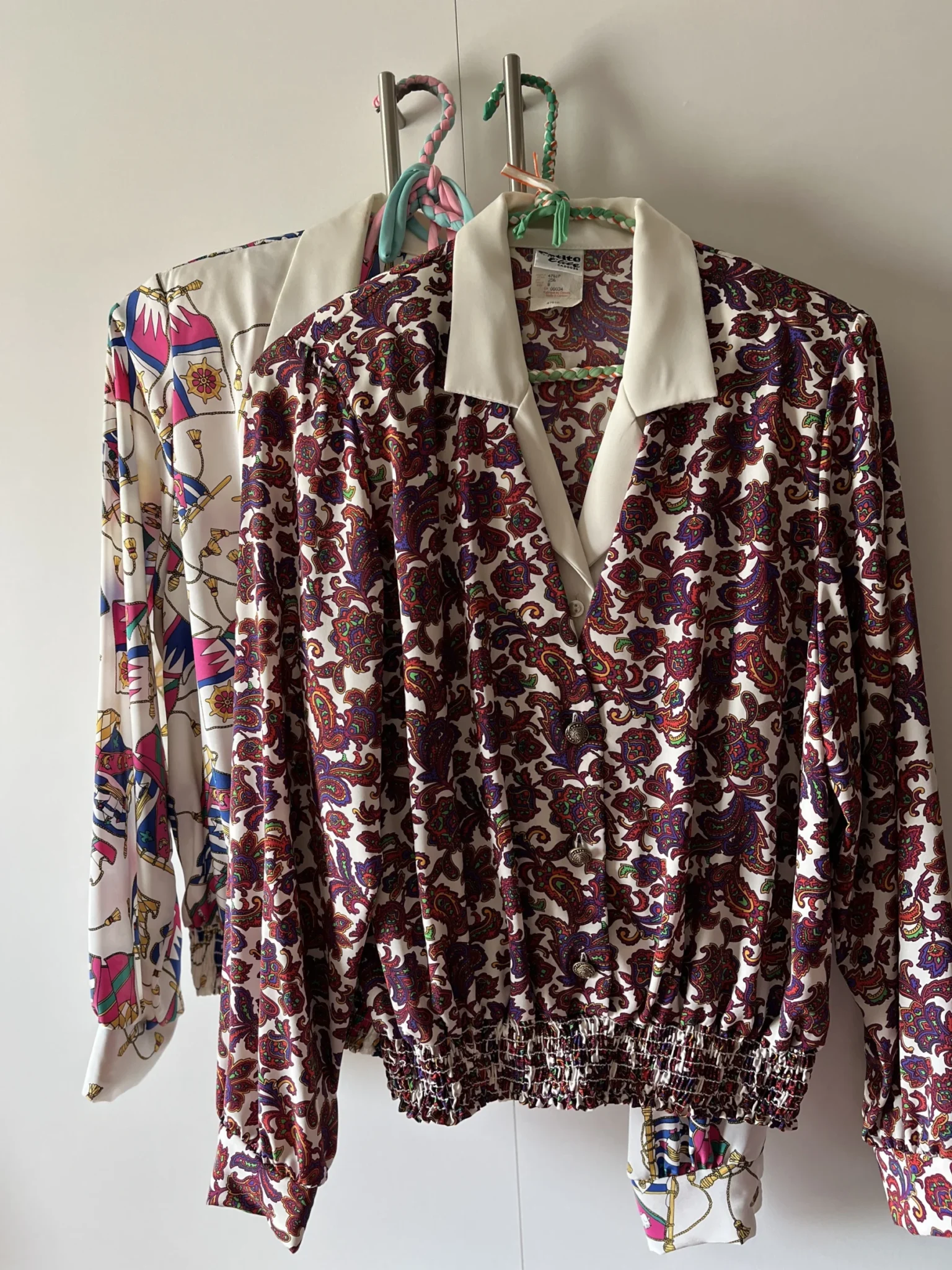 Featured image for Blouses rétro éclatantes (2) - Petite by Elite