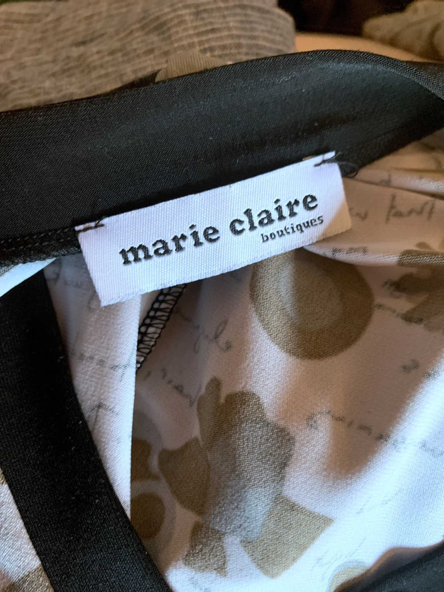 Image for Marie Claire – Top Tunique  sans manches à motif abstrait noir et blanc – Taille XL
