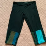 Thumbnail for Myco Anna – Ensemble tunique noire et capri assorti – Taille 3 (M/L)