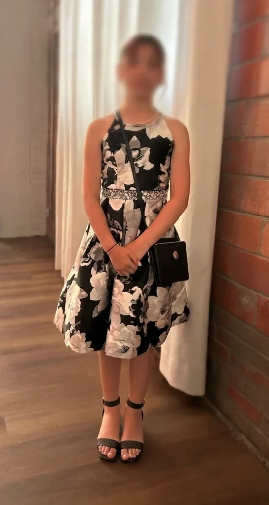 Image for Robe d'occasion pour jeune fille