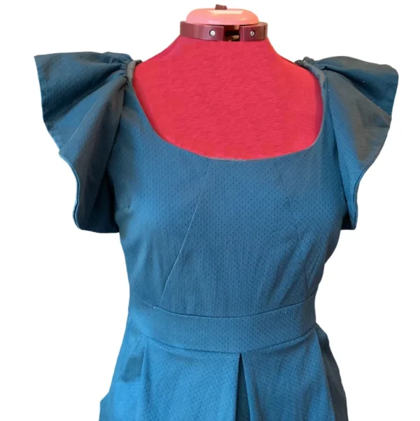 Image for Pink Martini – Robe verte midi à manches évasées – Taille M