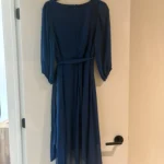Thumbnail for Robe portefeuille plissée DKNY